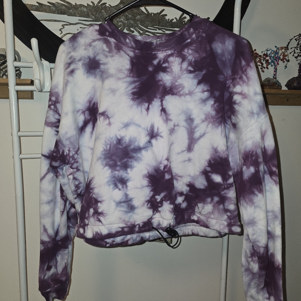 🌟4/$25 Cobble Lane Purple Tie-Dye Crop Women's Top S Oversized